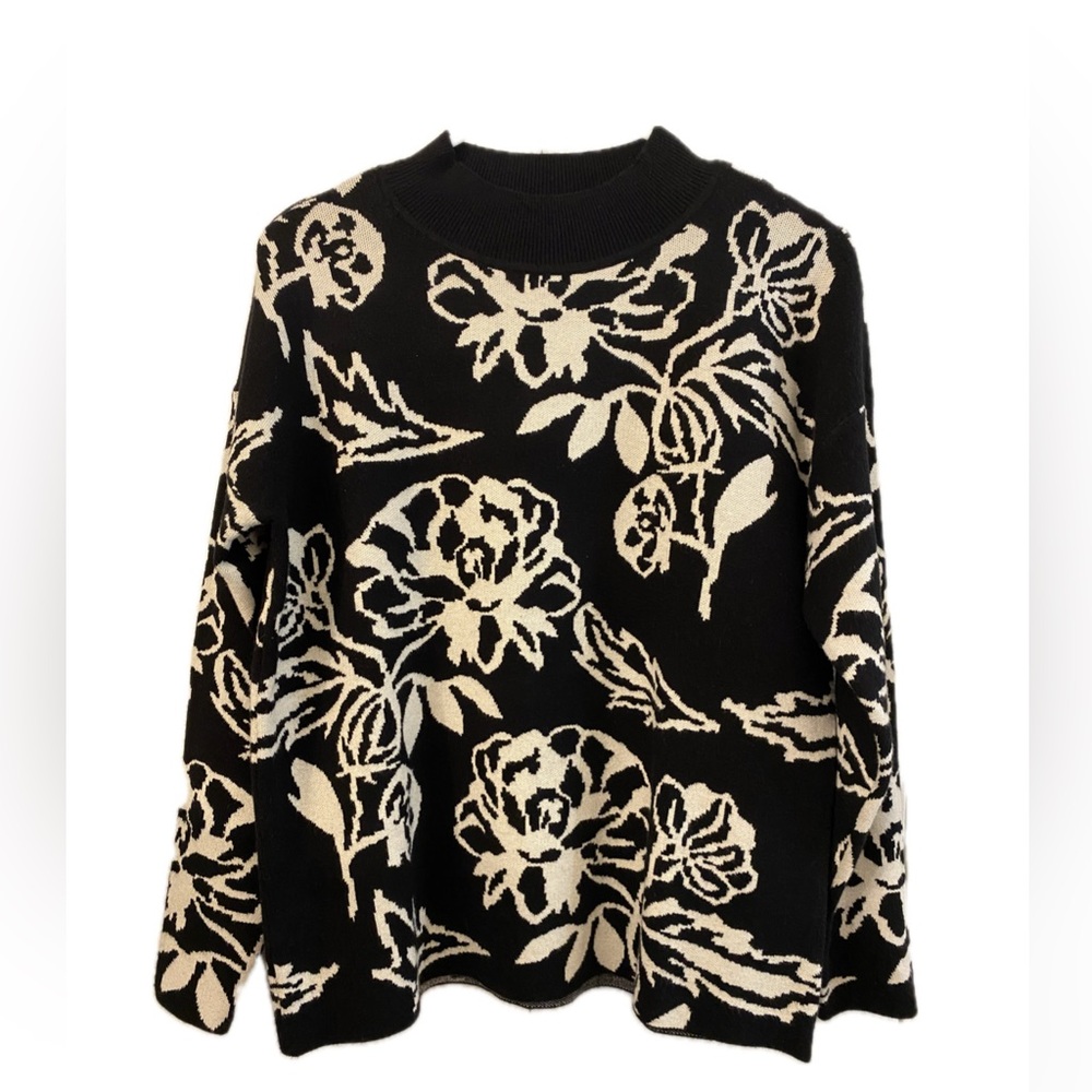 Cyrus black and cream floral sweater LIKE NEW!